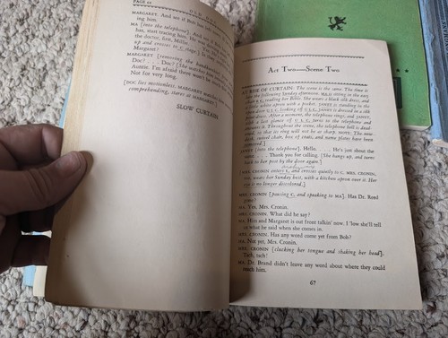 Lot of 6 Vintage Play Scripts; Room No 13, Shy Guy, Old Doe 1940s - Imagen 12 de 14