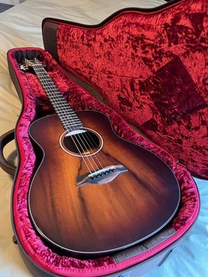 TAYLOR GS Mini-e Koa Plus 20-fret acoustic-electric guitar, excellent condition
