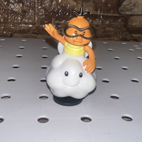Nintendo Super Mario Bros Lakitu 2007 Modellino in PVC da 2,5 pollici con occhiali