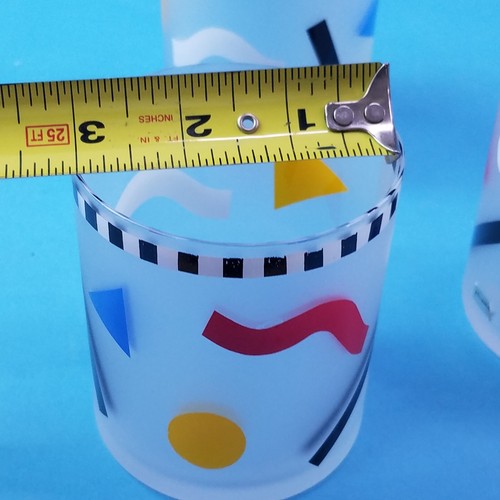 Set up of 4 1980 Prisma 12oz frosted glass Barware - Picture 10 of 10