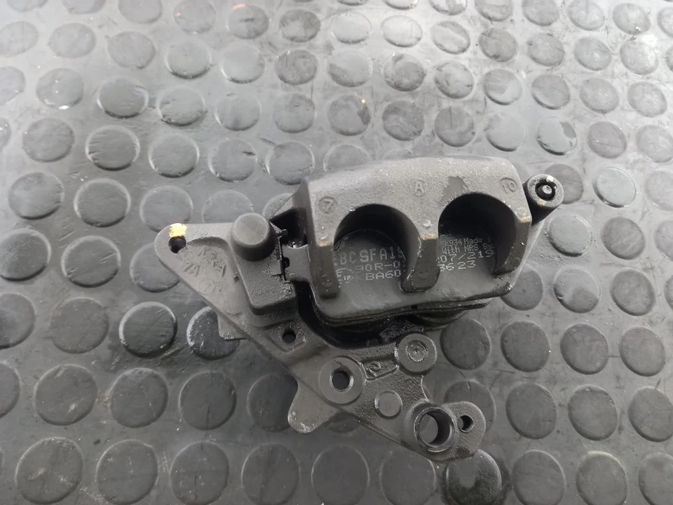 2017 HONDA CB500 Brake Caliper 0.5L Front 45250MKAD81 - Image 4 of 4