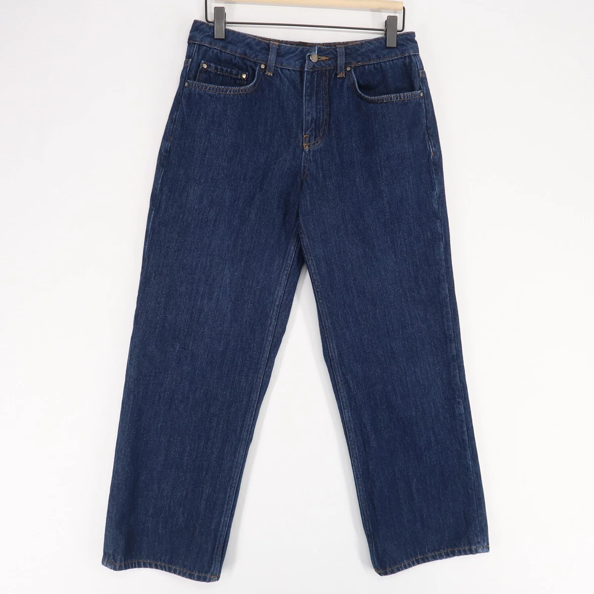 Topshop high waist ripped mom jeans w24 l32. Worn a