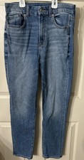 American Eagle Outfitters Women's Mom Jeans Size 6 Regular Stretch Light Wash