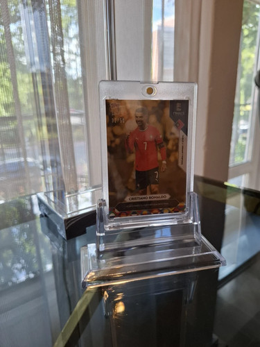 Cristiano Ronaldo 2025 Topps Now Nations League Card 1 Gold Foil Parallel 32/50 - Picture 3 of 4