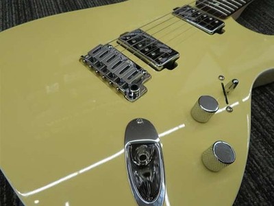 Fender MAMI Stratocaster Omochi Signature Model MIJ Electric