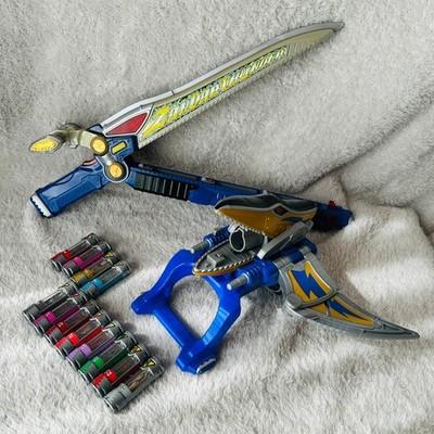 BANDAI Japan DX Power Rangers Dino Charge Sentai Kyoryuger Gold Ptera Morpher