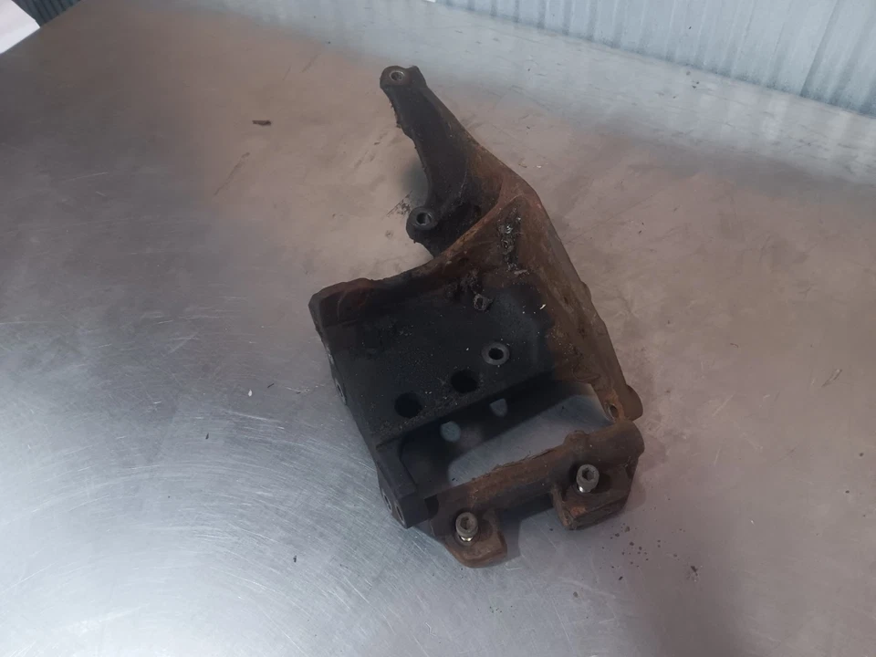 72-79 datsun 620 77 l20b OEM soporte compresor CA Foto 2 de 3