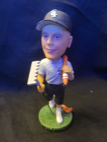Tubo acqua Roger Bossard Chgo White Sox The Sodfather Bobblehead SGA - Foto 2 di 8