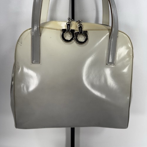 Salvatore Ferragamo Schultertasche Damen grau ombre Lackleder - Bild 2 von 14