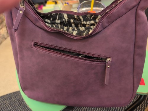 Purple Kensie shoulder bag with free Gummy Bear keychain - Picture 7 of 24