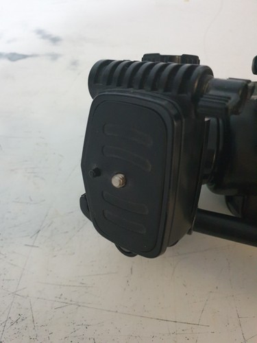 TRIPOD stand for camera / VIDEO CAMERA VELBON DF-61 TRIPOD - Picture 12 of 13