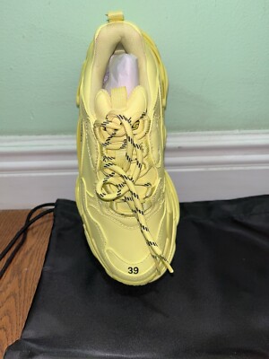 New NWOB $1250 Balenciaga Triple S Sneakers Shoes - Sz 9 US
