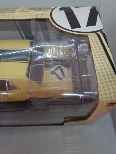 Greenlight 1967 Shelby Mustang Terlingua Racing Team Jerry Titus #17 1/18 scale - Picture 8 of 15