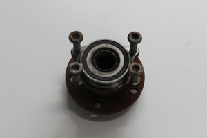 Original Audi VW Seat Radlager vorne 8J0598625 Radnabe 5K0498621 30 km