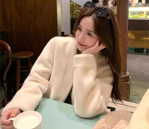 Womens New Fashion Winter V Neck Long Sleeve Loose Warm Faux Fur Coats Cardigan - Bild 9 von 16