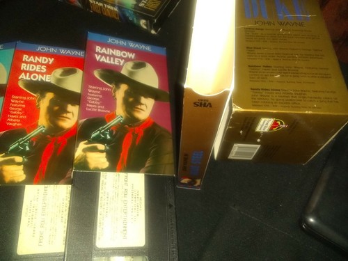 The Duke vhs John Wayne 1 vhs is missing set of 3 - Picture 7 of 8