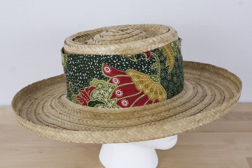 Vintage Happy Cappers Sun Straw Hat Size XL Cloth