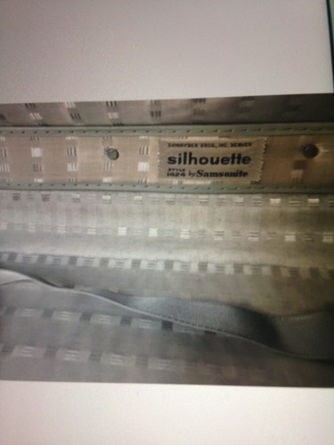 NEW-NOS-Vintage Samsonite Silhouette 24" Pullman Suitcase from the 50's 60's. - Picture 5 of 5
