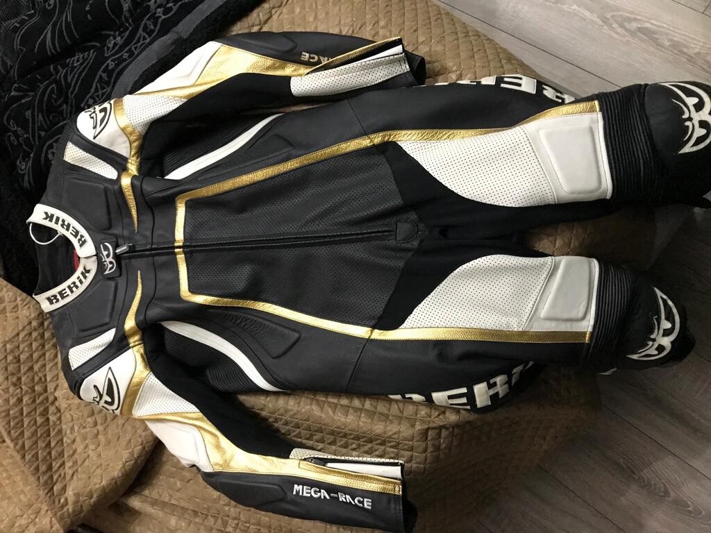 Tuta Moto Berik divisibile TAGLIA 52