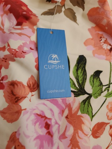 NWT Cupshe Womens One Piece Swimsuit Small Floral Halter Tummy Contouring - Picture 7 of 12