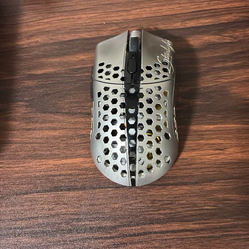 FinalMouse Starlight Pro TenZ Small e Sports Gaming Maus aus Japan gebraucht ... - Bild 3 von 4
