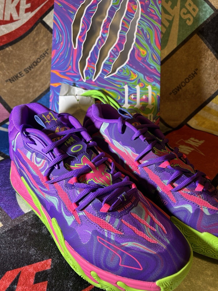 1回使用のみの美品！PUMA MB.03 TOXIC 378916 Puma MB.03 
