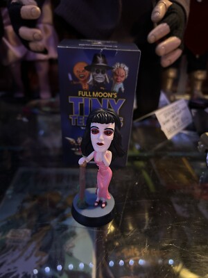Full Moon Puppet Master Tiny Terrors Leech Woman Figure