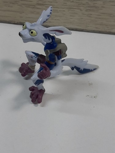Storm Hawks Spin Master Radarr PVC Minifigur 2" hoch gebraucht schneller Versand Spielzeug - Bild 4 von 4