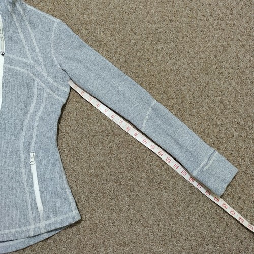 Lululemon Größe 4 GHOST Herringbone Classic Define Jacke grau/creme - Bild 12 von 12