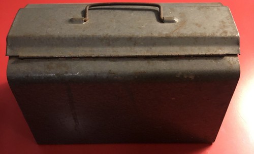 Vintage Sears Craftsman Palm Sander & Tool Box Electric Motor 110.26270 Works - Picture 13 of 16