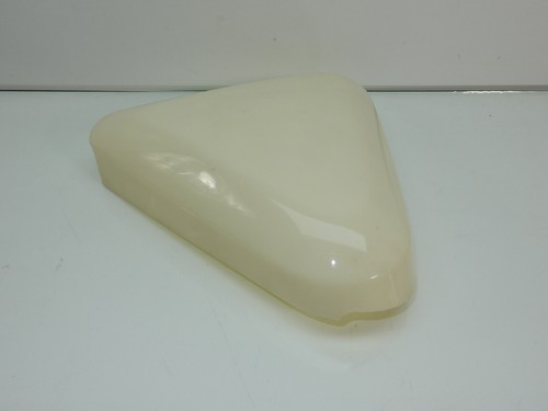 Moto Guzzi V7 700 1967-1971 Right Side Fairing Small (Cowl Right 201570393 - Picture 3 of 4