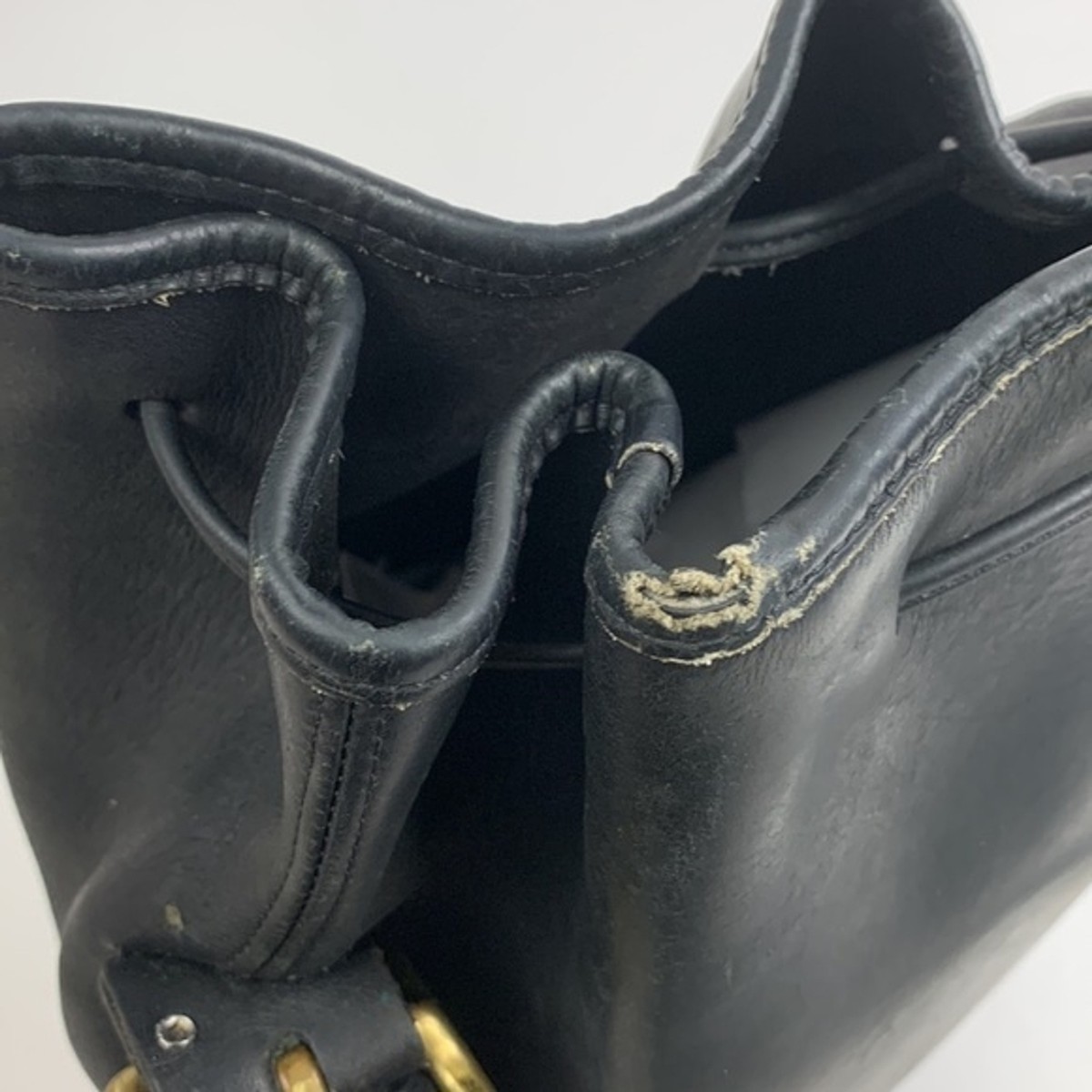 Vintage Black Coach leather bucket drawstring bag Gold