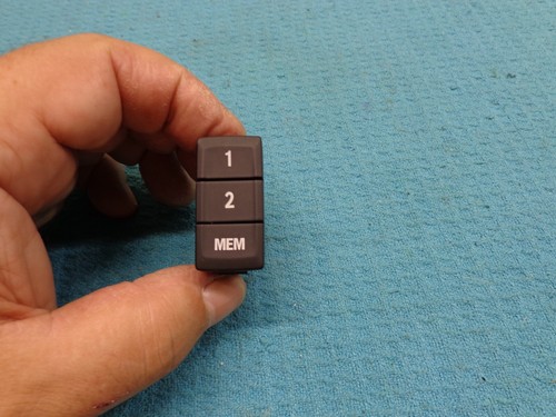 CHEVROLET EQUINOX 14 15 16 17 LEFT DRIVER POWER SEAT MEMORY ADJUST SWITCH