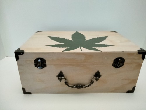 Wooden Marijuana Leaf Box - Picture 2 of 3