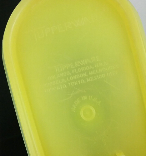 Vintage Tupperware Yellow Juice Pitcher with Lid 702-7 USA Made 1970's - Picture 8 of 10
