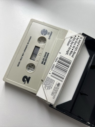 Miles Davis – Milestones cassette - Picture 4 of 4