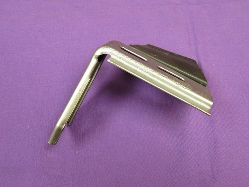 71 - 73 Mustang Passengers Side Metal Dash Support Bracket - Picture 2 of 7