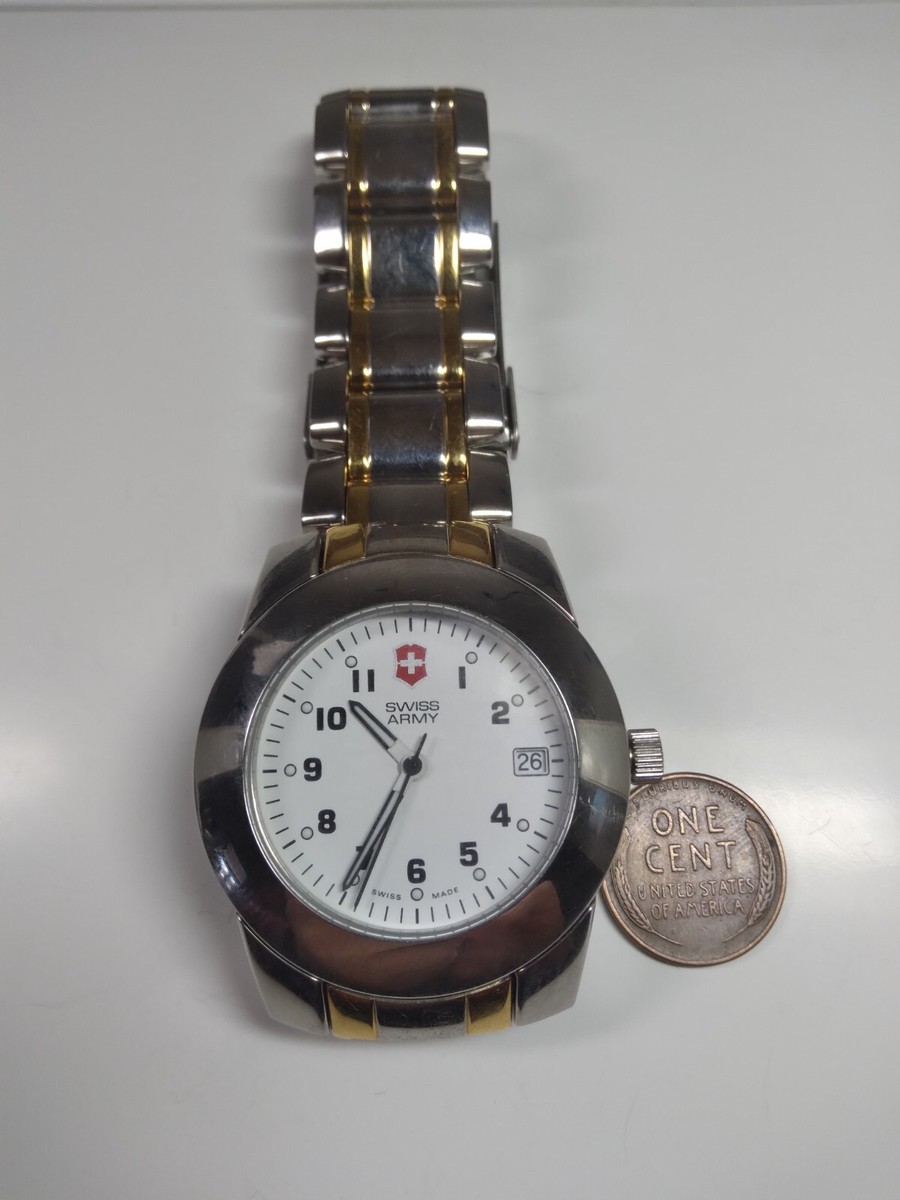 VICTORINOX SWISS ARMY クォーツ　時計 Victorinox Swiss Army Quartz Swiss Army Quartz - 242043