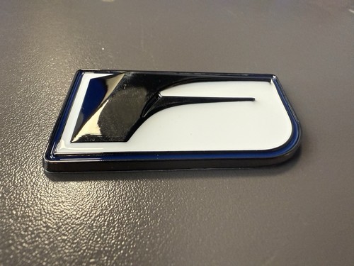 F  Metal Badge Emblem For Lexus Fender Trunk RC350 IS350 ES LS500h RCF ISF GSF - Picture 2 of 4
