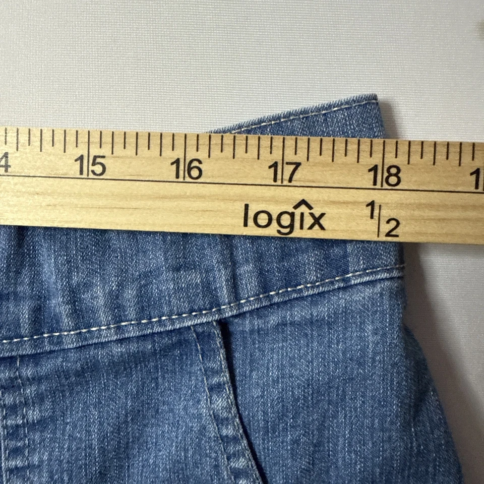 Bobbie Brooks Women’s 2X Blue Stretch Denim Capri Pants Pull-On Pockets Casual - Image 4 of 4