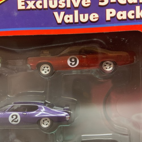 Johnny Lightning Muscle Car 5-Car Set Kaybee Toys Exclusive Smokefree Mopar - Picture 5 of 12