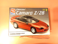 Vintage, 8611 AMT Chevrolet Camaro Z/28 Chevy Car 1/25 Model Kit, circa 1993