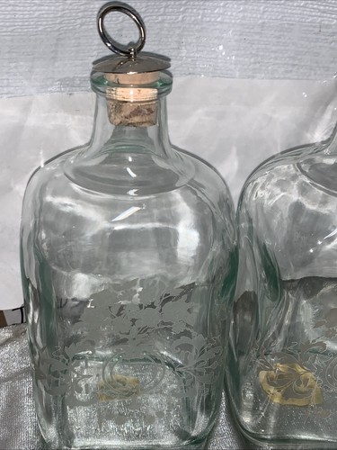 Lot/3 VTG Shafford Etched Square Apothecary Glass Bottles W/ Ring Cork Stopper - Picture 3 of 10