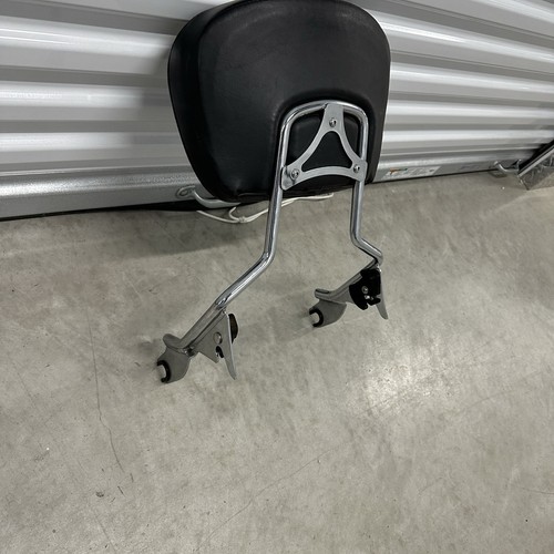 Harley Touring Detachable Sissy Bar & Backrest Chrome 52627-09A 52886-98D - Picture 2 of 4