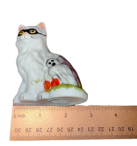 Mosser flauschige Katze Kätzchen weiß handbemalt Katzenfigur Halloween mit Maske - Bild 5 von 5