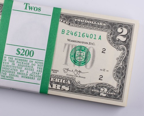 2013 BEP Strap $2 UNC Consecutive Federal Reserve Notes Lot of 100  - Picture 2 of 4