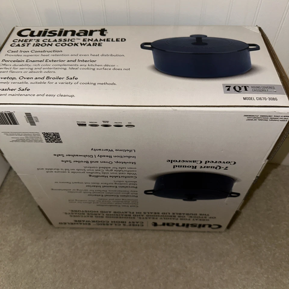 Cazuela Cuisinart cubierta redonda de hierro fundido esmaltado de 7 cuartos de galón sin tapa Foto 2 de 3