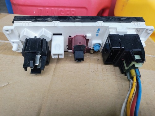 1999-2004 Ford F250SD F350SD Heat A/C Temperature Climate Control HVAC - Picture 4 of 7