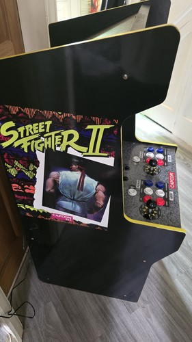 Street Fighter 2 12-in-1 Capcom  Legacy Edition Arcade Machine Arcade1UP  - Bild 4 von 6