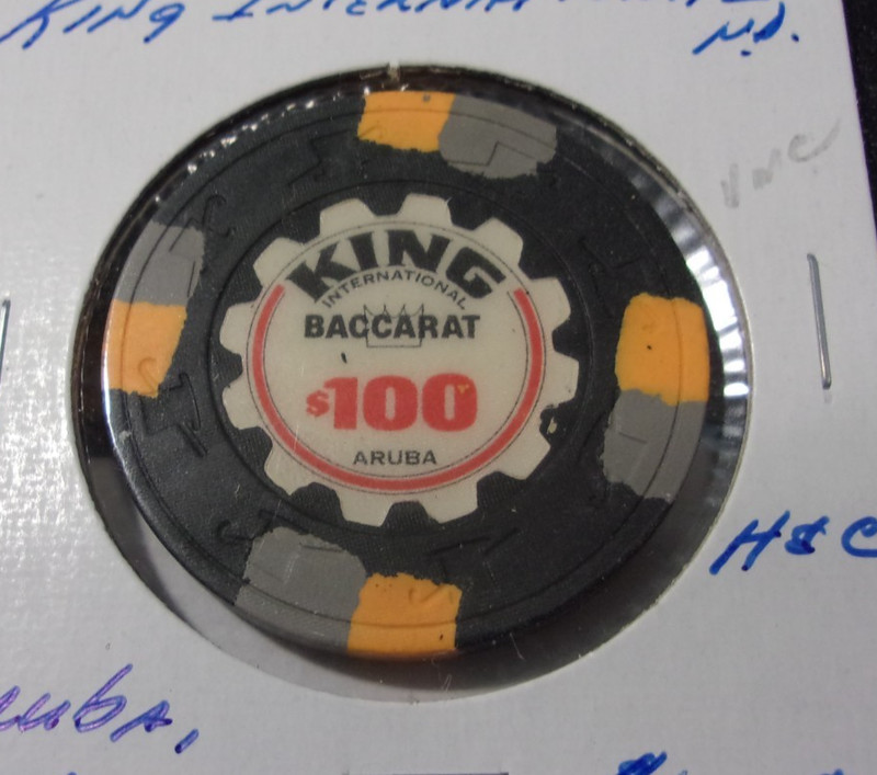 KING INTERNATIONAL CASINO $100 BACCARAT casino gaming poker chip - ARUBA